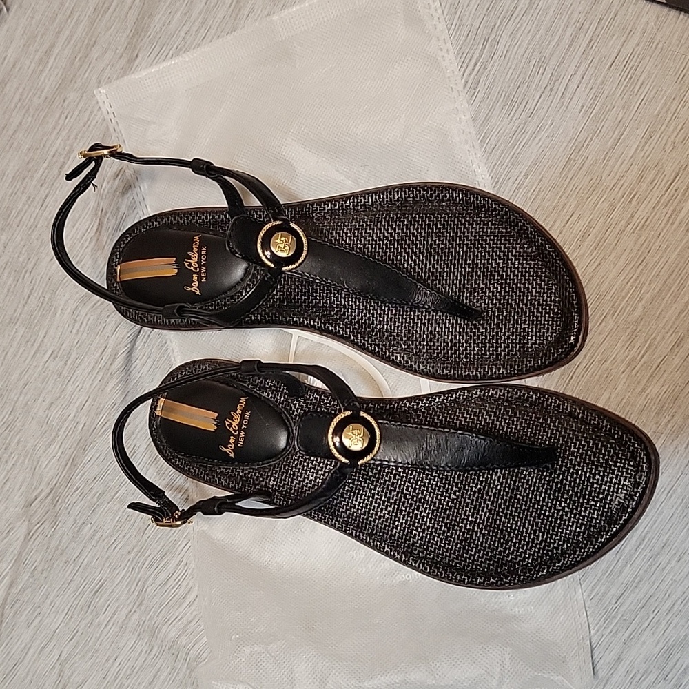 Sam Edelman Black Gigi Signet Thong Sandals 7.5